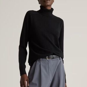 Quince Mongolian Cashmere Turtleneck Sweater | S